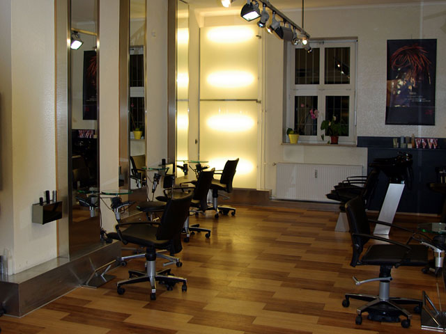NEW CUT ® HAIRSTYLING - Ihr Friseur in Schwabing, München